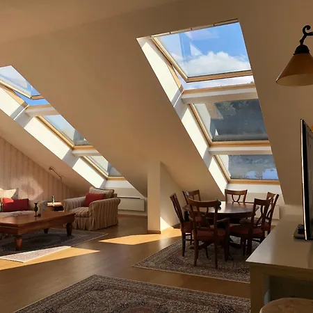 Luxury Penthouse With A Lavish And 2 En-suite Bedrooms Appartement *