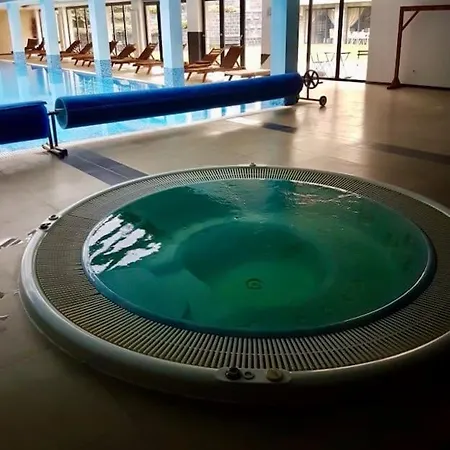 Apartment Luxury Penthouse With A Lavish And 2 En-suite Bedrooms