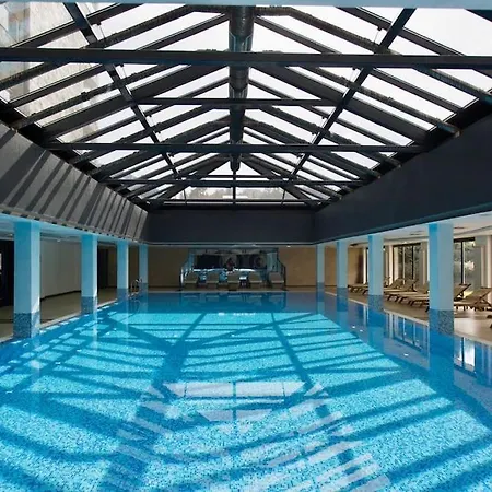 Apartment Luxury Penthouse With A Lavish And 2 En-suite Bedrooms Bansko