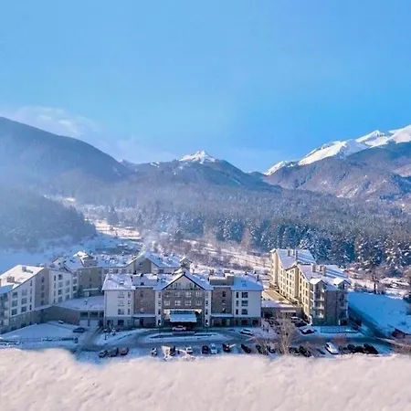 Luxury Penthouse With A Lavish And 2 En-suite Bedrooms Bansko