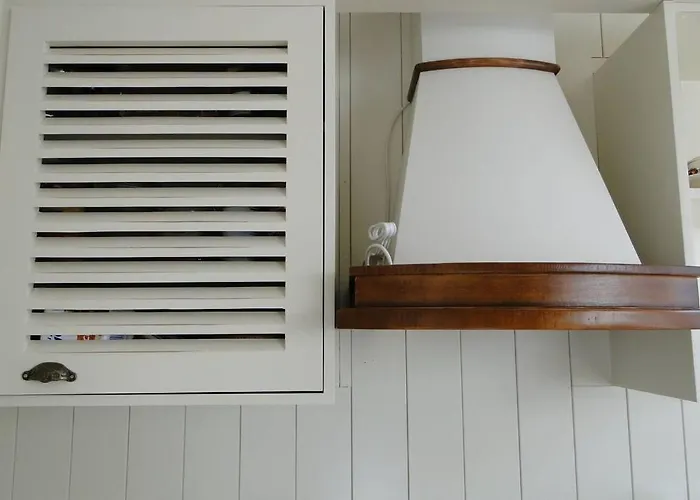 Apartment Luxury Penthouse With A Lavish And 2 En-suite Bedrooms