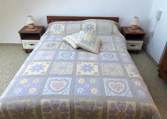 Apartment Luxury Penthouse With A Lavish And 2 En-suite Bedrooms