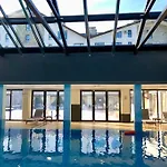 Luxury Penthouse With A Lavish And 2 En-suite Bedrooms 公寓