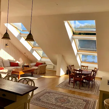 Luxury Penthouse With A Lavish And 2 En-suite Bedrooms