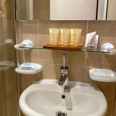 Luxury Penthouse With A Lavish And 2 En-suite Bedrooms شقة