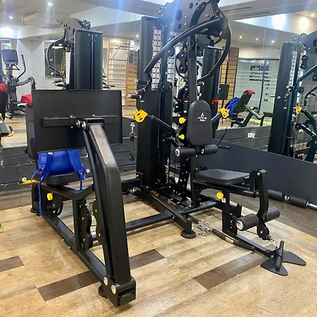 Luxury Penthouse With A Lavish And 2 En-suite Bedrooms * بانسكو