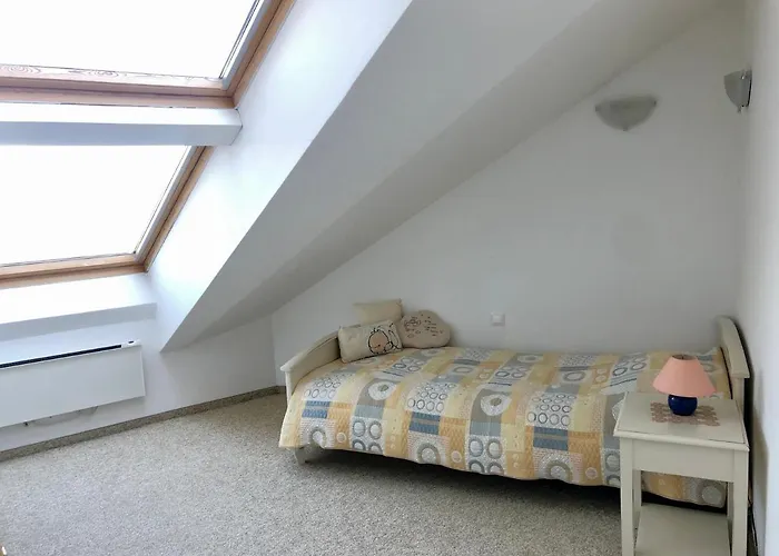 Luxury Penthouse With A Lavish And 2 En-suite Bedrooms Апартаменты *