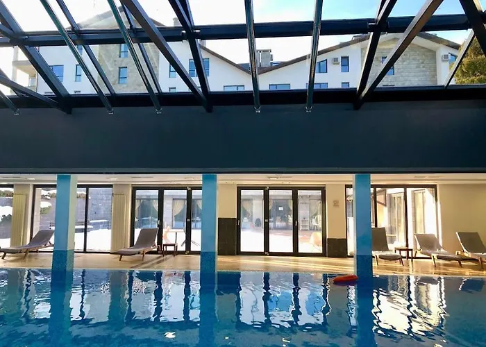 Luxury Penthouse With A Lavish And 2 En-suite Bedrooms Апартаменты