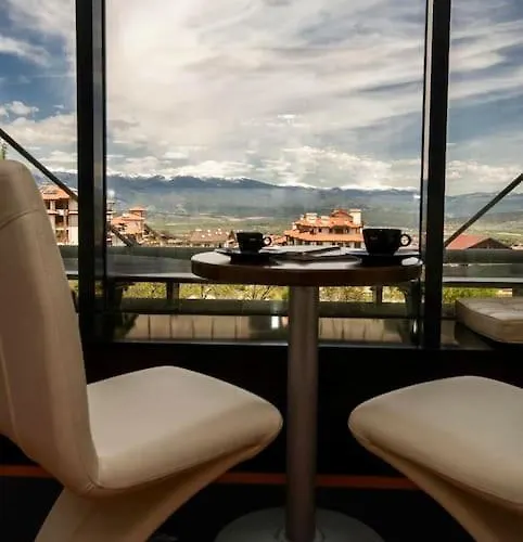 Luxury Penthouse With A Lavish And 2 En-suite Bedrooms Апартаменты Банско