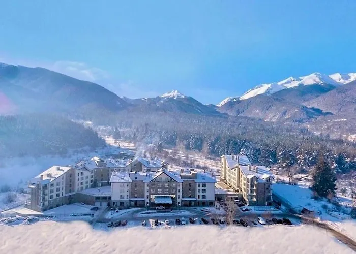 Luxury Penthouse With A Lavish And 2 En-suite Bedrooms Bansko